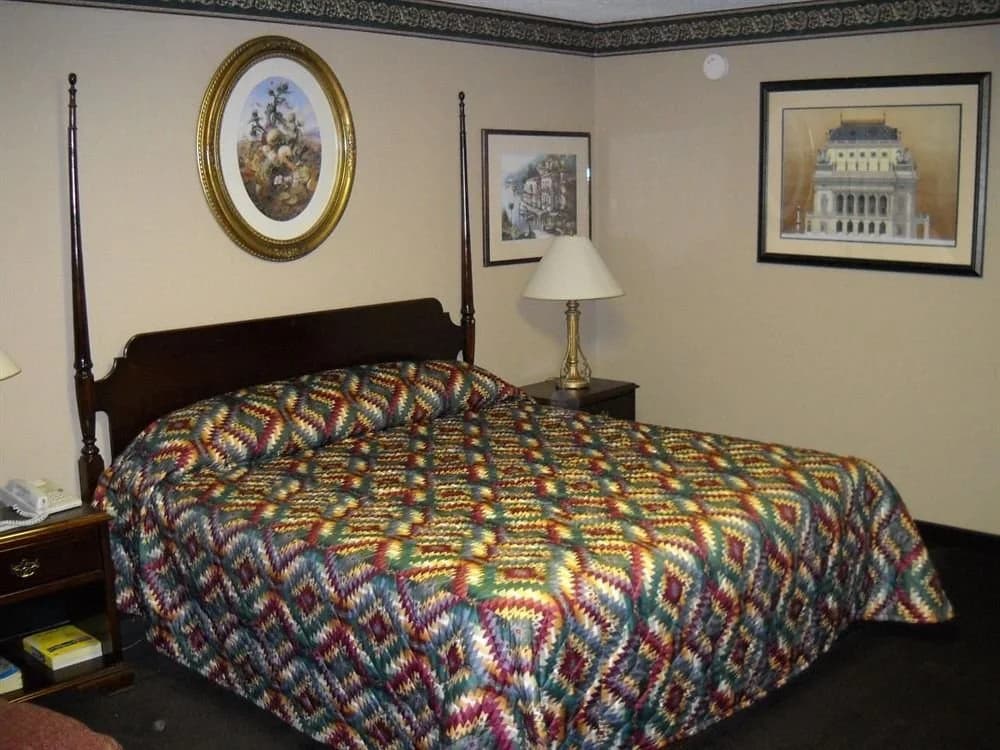 Airport Inn 3