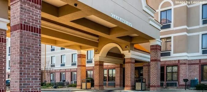 Airport Inn main