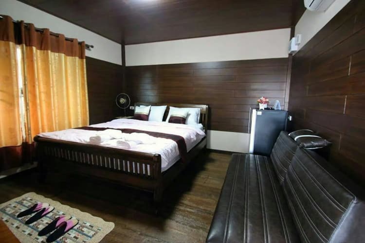 Huen Pak Mon Chantra 2
