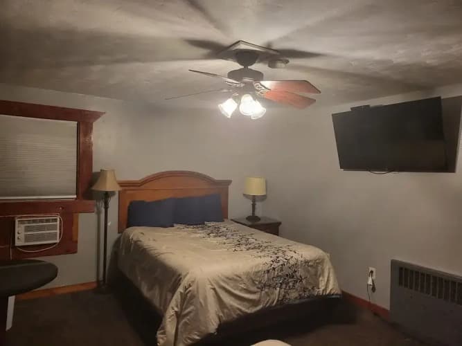 KJ's Inn and Suites By OYO Gettysburg U.S. Hwy 212 5