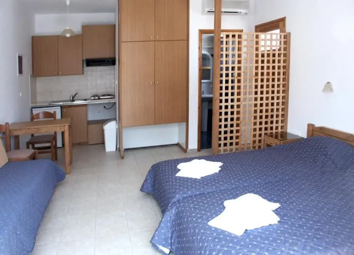 Domenica Apartments 4