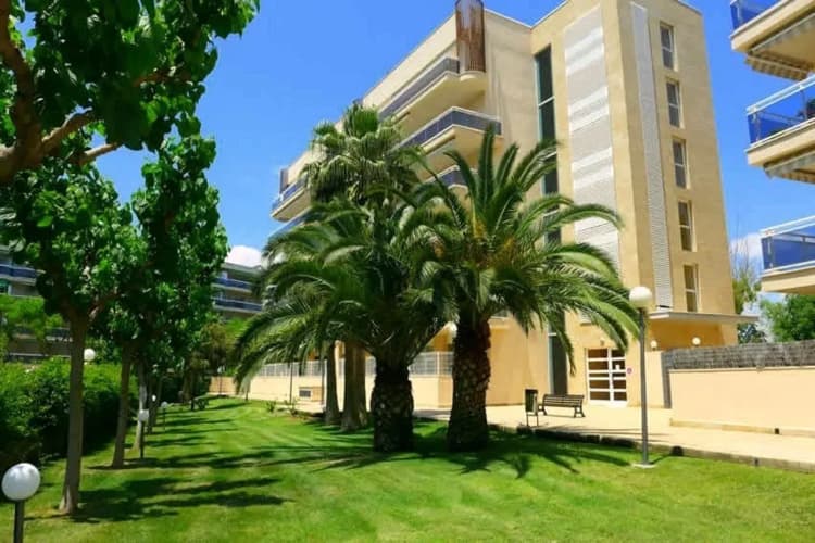 Rentalmar Ventura Village main