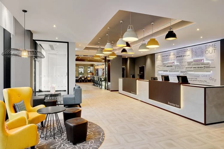 Premier Inn Hamburg City (Zentrum) 2