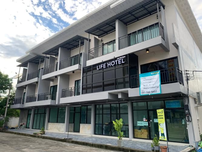 Life Hotel Rong Khun main