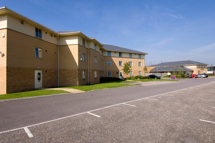 Premier Inn Gloucester Business Park 2