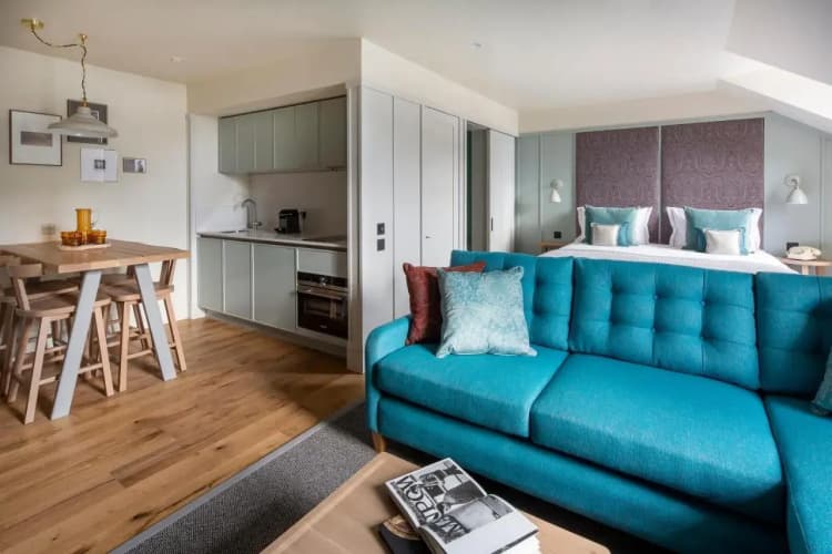Abbey Strand Apartments At Holyrood 4