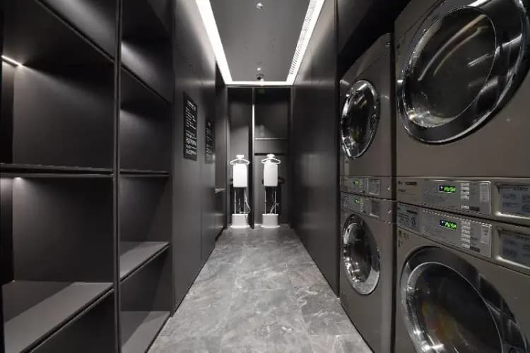 Intercity Hotel Shanghai Xizang South Road 4