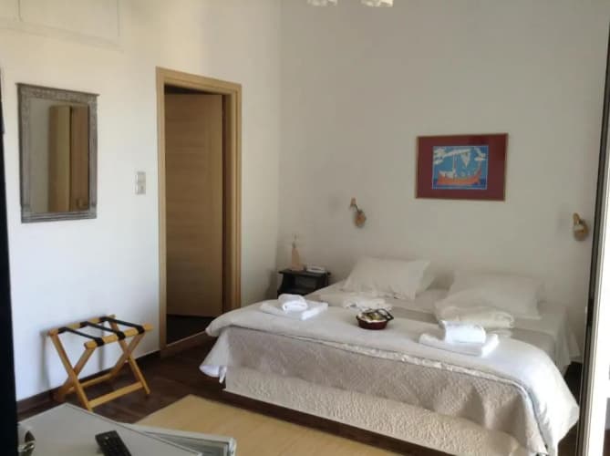 Hotel Akrotiri 2