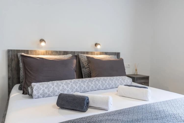Apinelo Port Rooms 2
