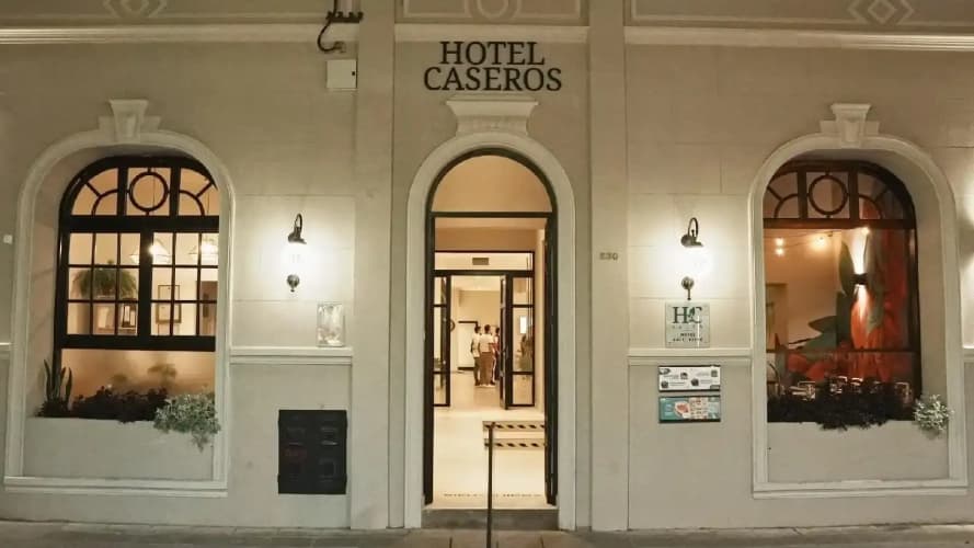 Hotel Caseros Salta main