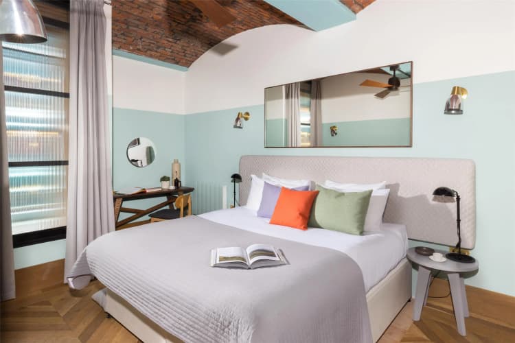 The Place Aparthotel 4