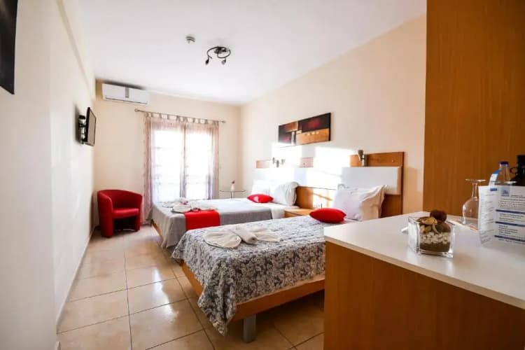 Avra Hotel main