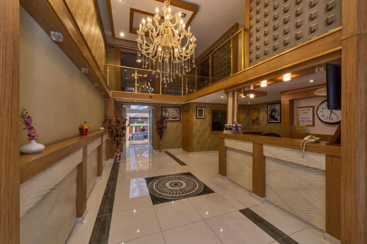 Selenay Hotel 5