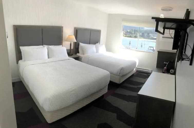 Royal Reach Motel & Marina 5