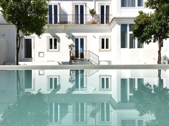 Dona Graca Apartments main