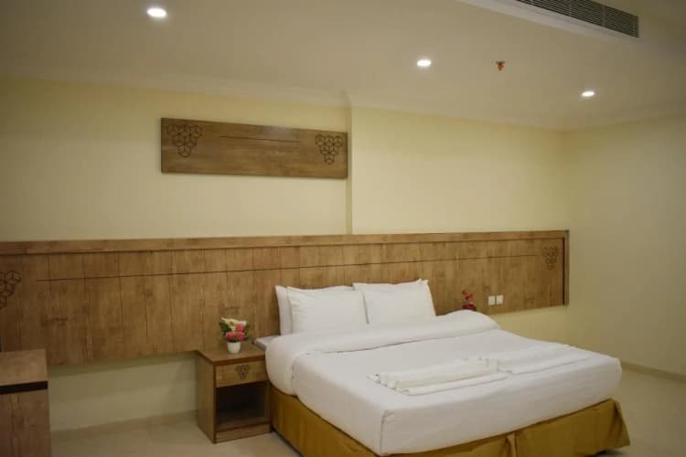 Snood Al Dana Hotel (Adults only) 4