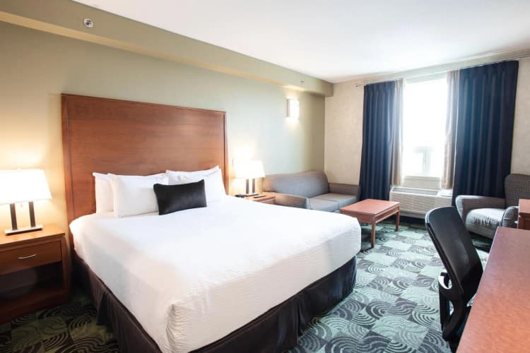 Deerfoot Inn Casino 5