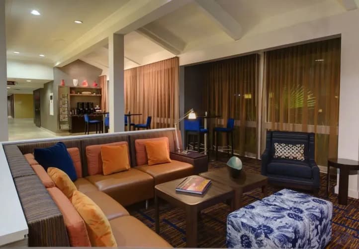 Courtyard Houston Brookhollow 5