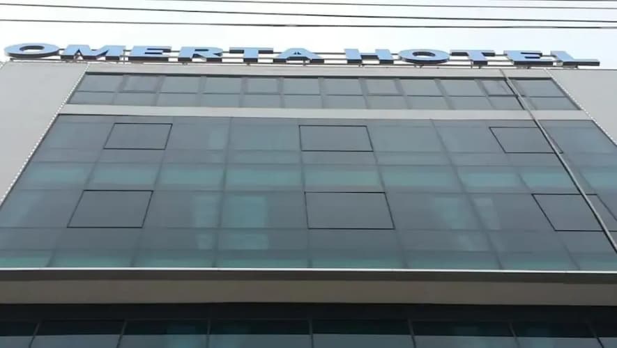 Omerta Hotel main