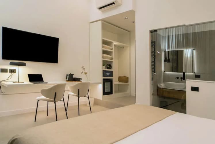 Mamalu Studios and Suites 3