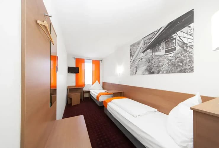 Mcdreams Hotel Wuppertal City 3