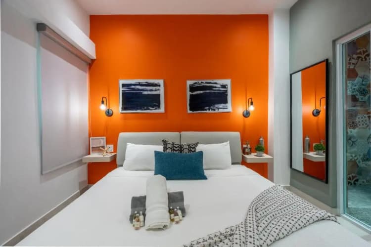 La Buena Vida Inn main