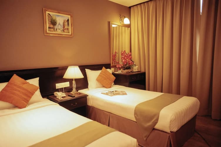 Pj De Inn 5