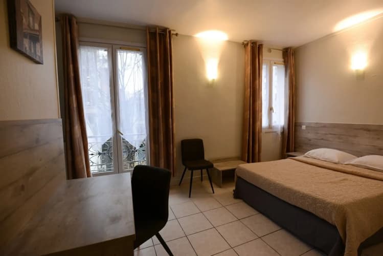Hotel Du Montlouis (Adults Only) 4