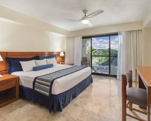 Plaza Pelicanos Club Beach Resort 3