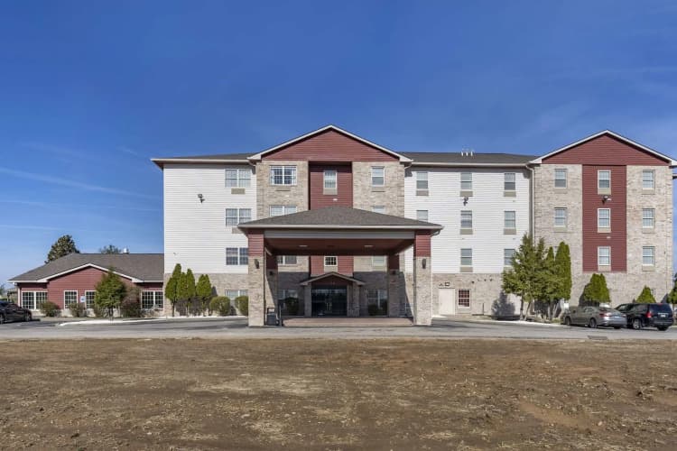 Ramada By Wyndham Shelbyville/louisville East 2