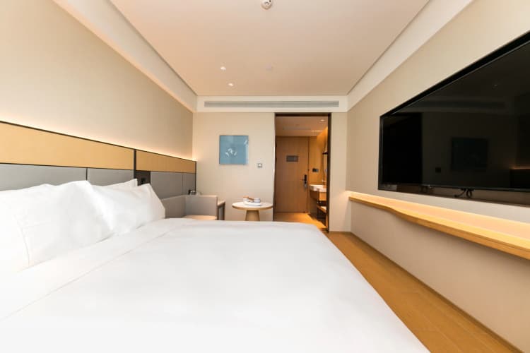 Ji Hotel (Shanghai Gubei Fortune Center) 5