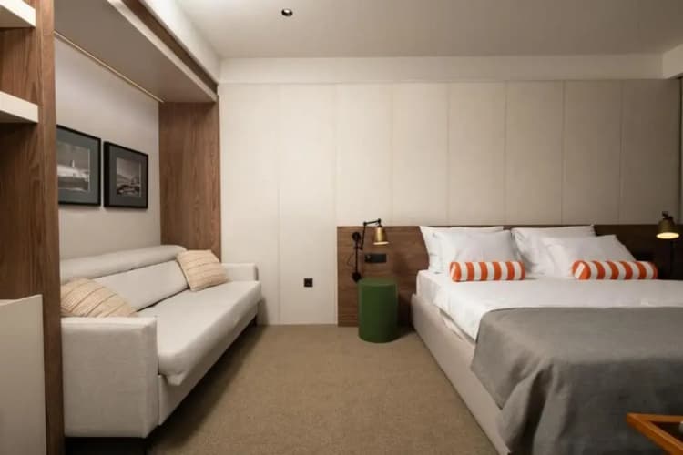 Infinity Hotel & More 4