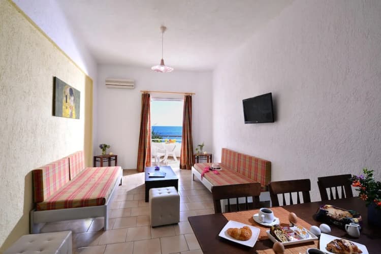 Arlen Beach Hotel 4