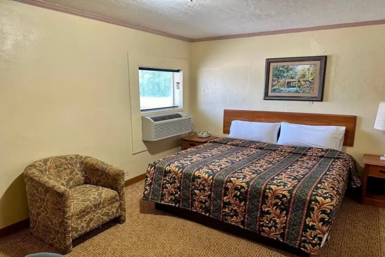 Alamo Oasis Inn And Suites By Oyo San Antonio 4