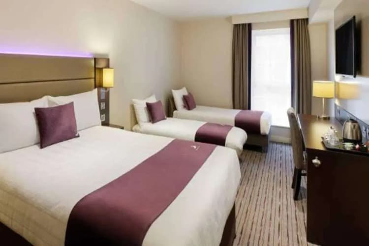 Premier Inn Watford (Croxley Green) 4