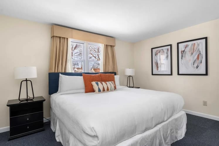 Beverly Garden Suites 3
