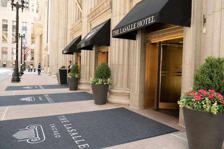The LaSalle Chicago, Autograph Collection 2