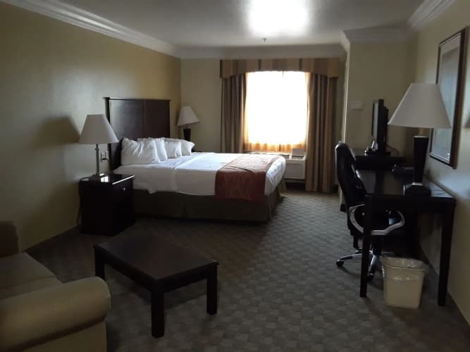 Scottish Inns Cresson 3