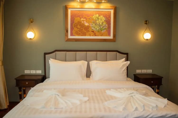 Siri Grand Bangkok Hotel 3