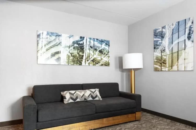 Springhill Suites By Marriott Durham City View 5