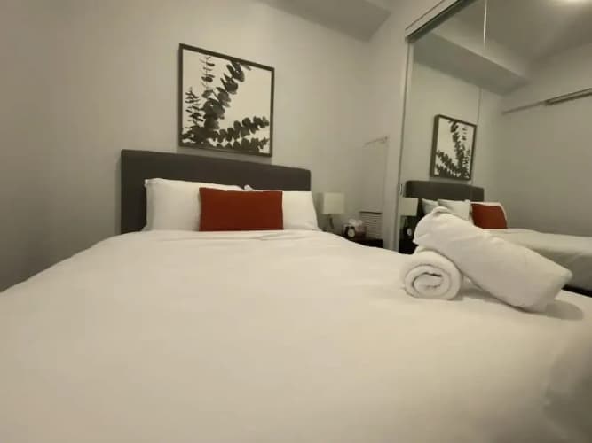 RivetStays - The Atmos 5