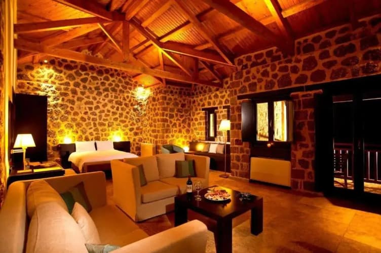 Pliadon Gi Mountain Resort & Spa 3