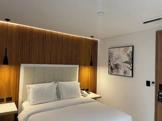 Hotels 111 4