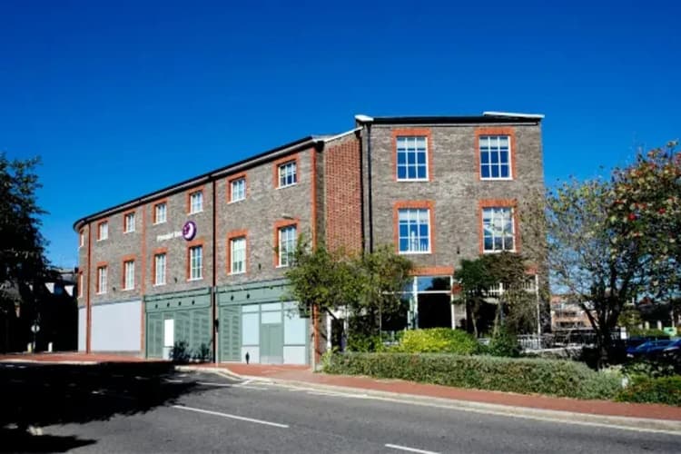 Premier Inn Lewes Town Centre 4