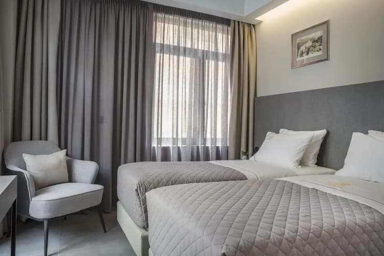 Royalty Hotel Athens 5