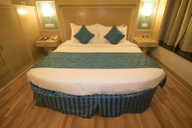 IRA By Orchid Mumbai T2 International Airport 4
