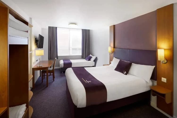 Premier Inn Manchester Altrincham 4
