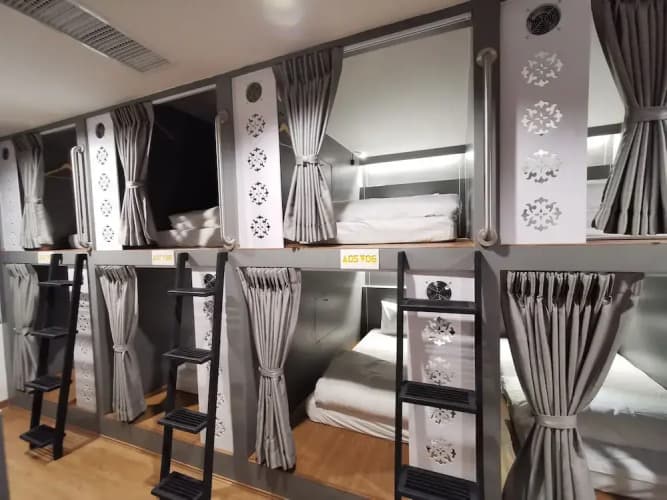 Capzule Bed Phuket (Adults Only) 5