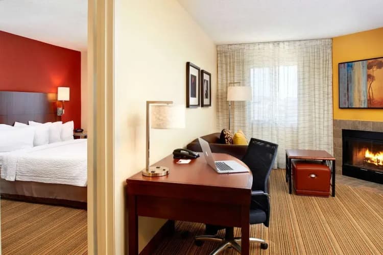 Sonesta Es Suites Detroit Warren 5