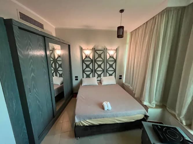 Royal Beach Serviced Apartments 4